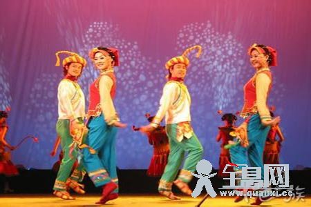 彝族经典舞蹈——快乐的啰嗦