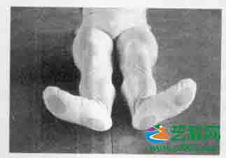 外开勾脚