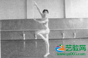 擦地、小踢腿组合
