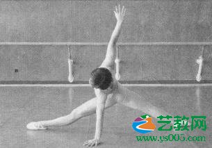 踢腿组合