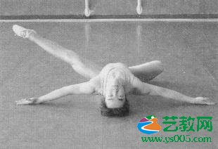 踢腿组合