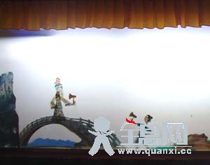 少儿皮影戏《金斧头》