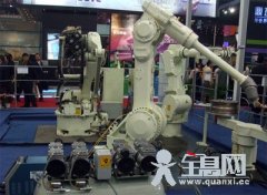 智能网络机器人应用再获突破 国内自主核心技术日趋成熟