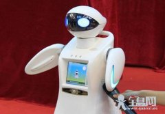 教育机器人存在虚拟空间