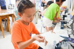 相约“小机床工作室”　体验机床制作的乐趣