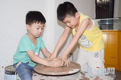 暑假哪里去 来河南省科技中心体验科技的魅力