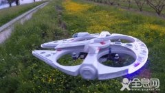 法国设计师制“千年隼”飞船 星战飞入现实