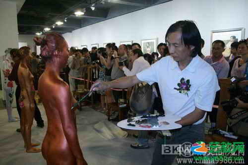 现场人体彩绘